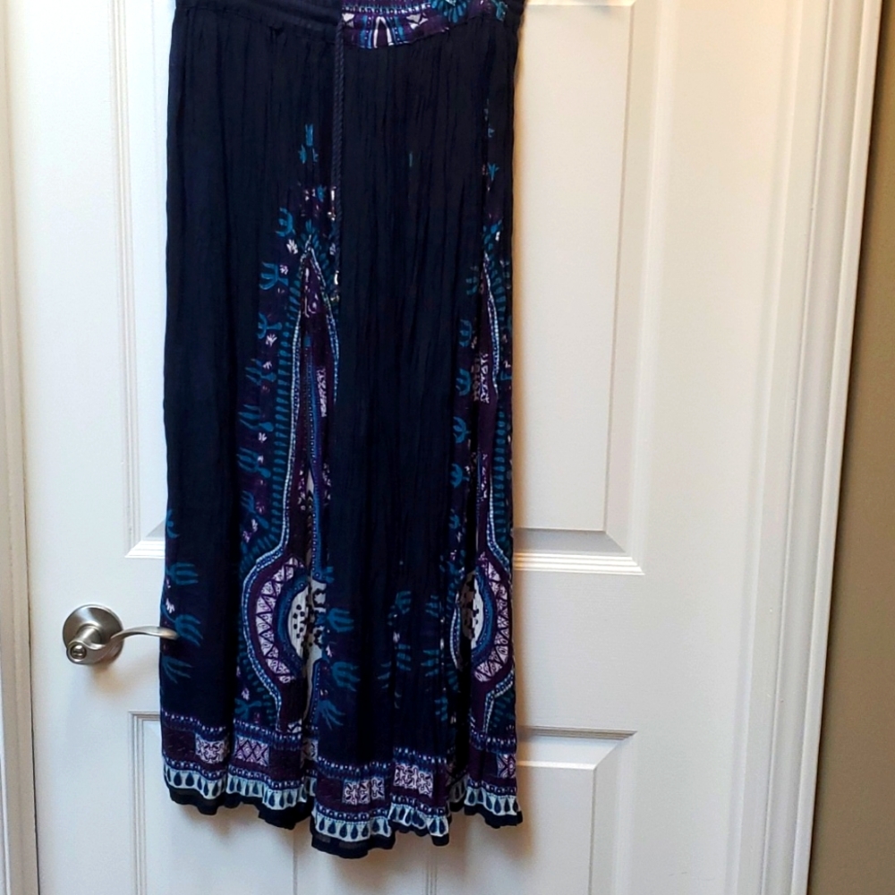 Woman's Skirt